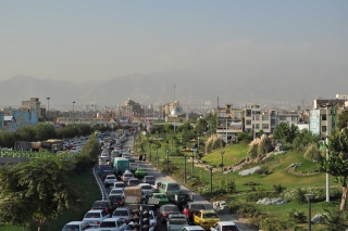 Teheran - Autos über Autos